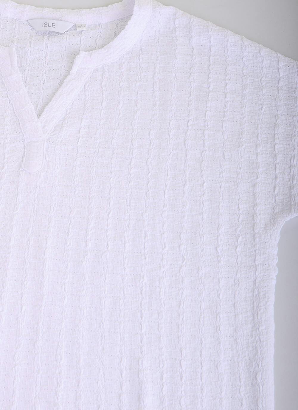  Textured Notch Neck Top
