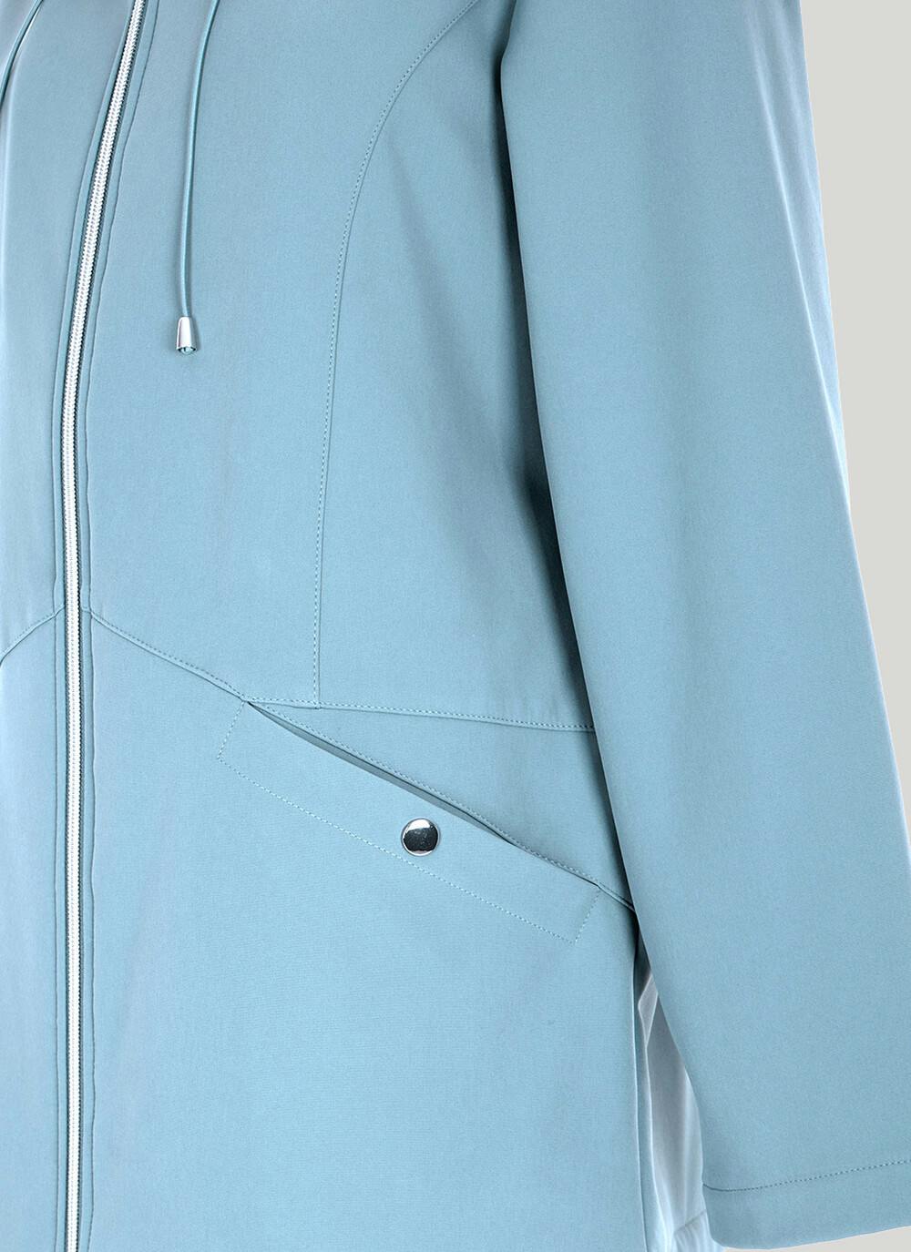  Lightweight Showerproof Jacket