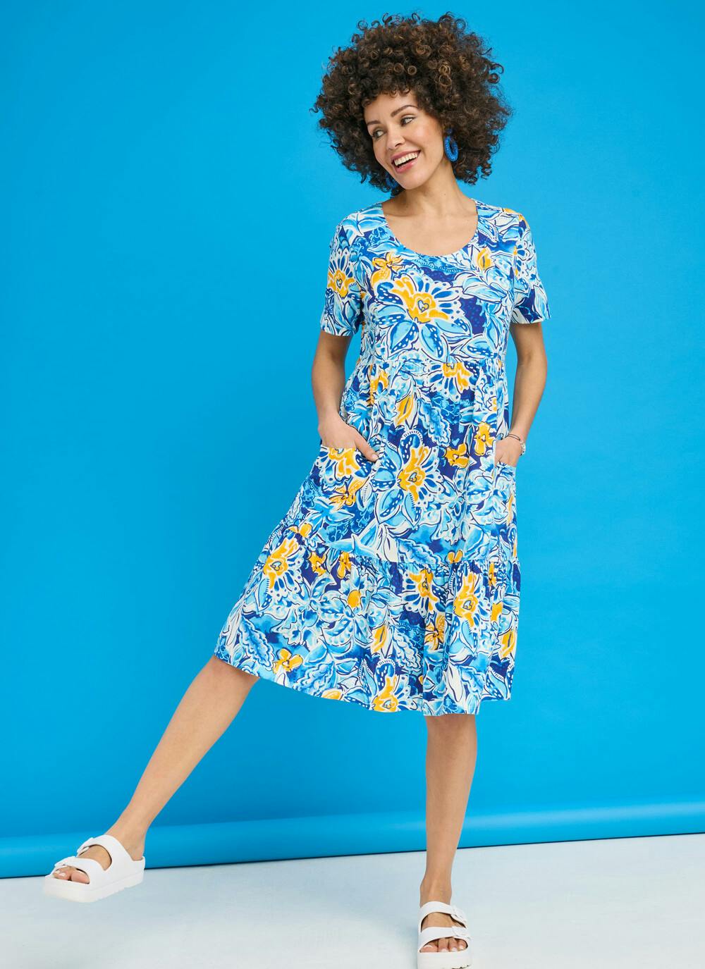  Linen Blend Tiered Shift Dress