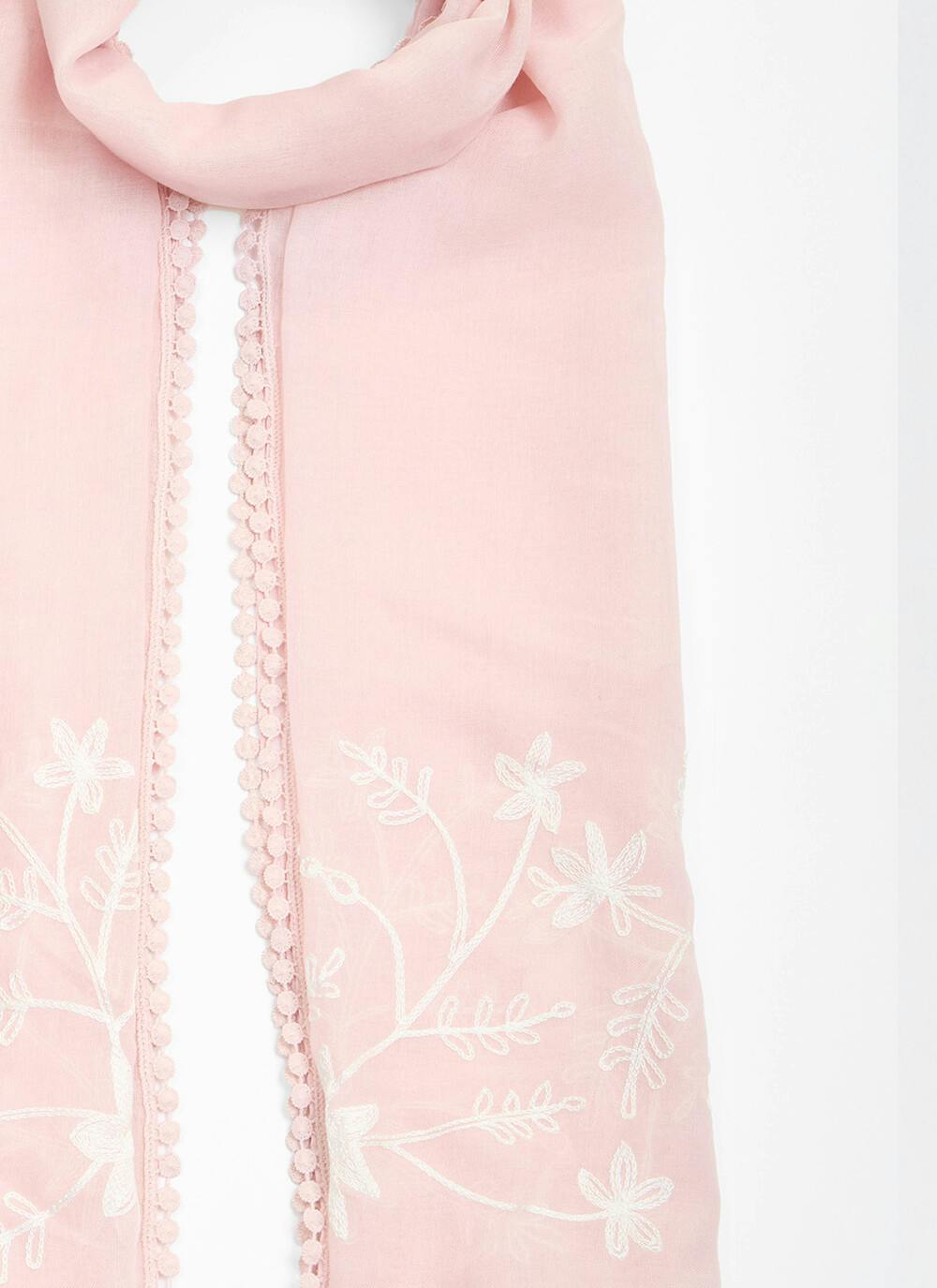 Floral Embroidered Scarf