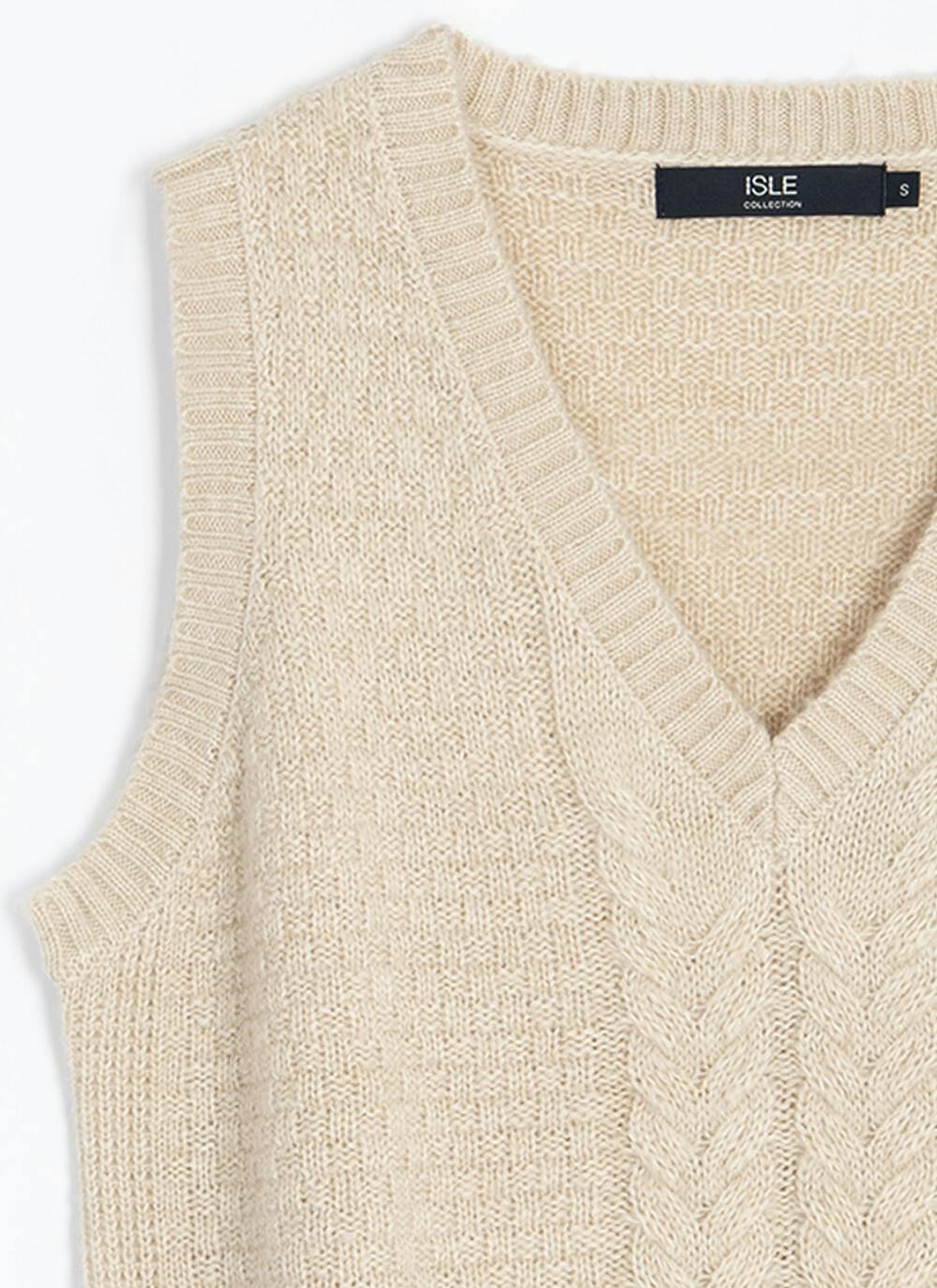  Cable Knitted Vest