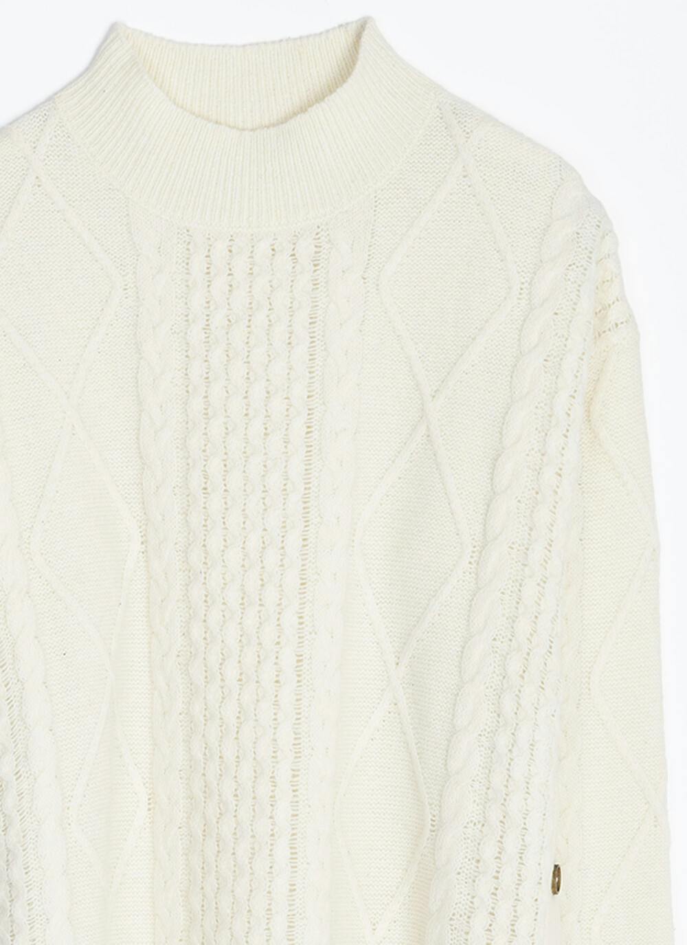  Wool Blend Cable Knit Turtle Neck Jumper