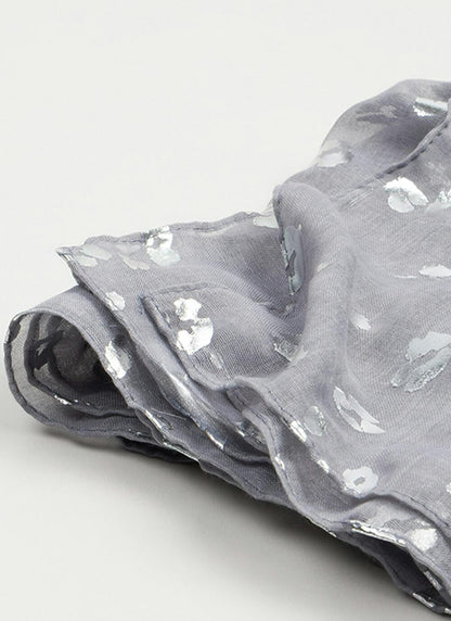  Lightweight Foil Leopard Scarf