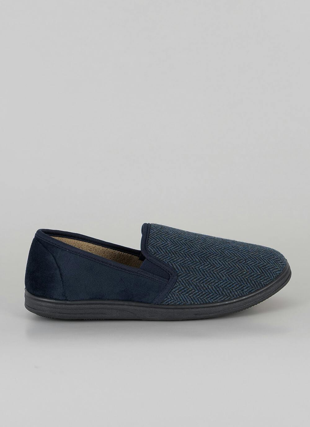  Plush Lined Herringbone Full Slipper