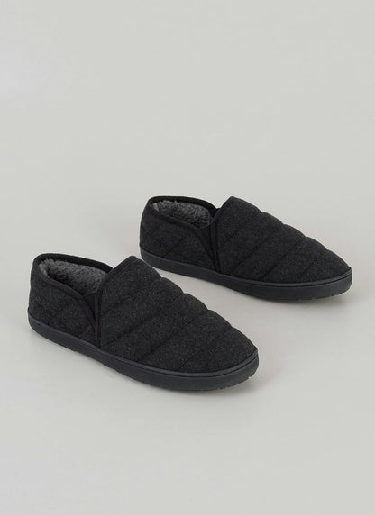  Plush Lined Quilted Full Slipper
