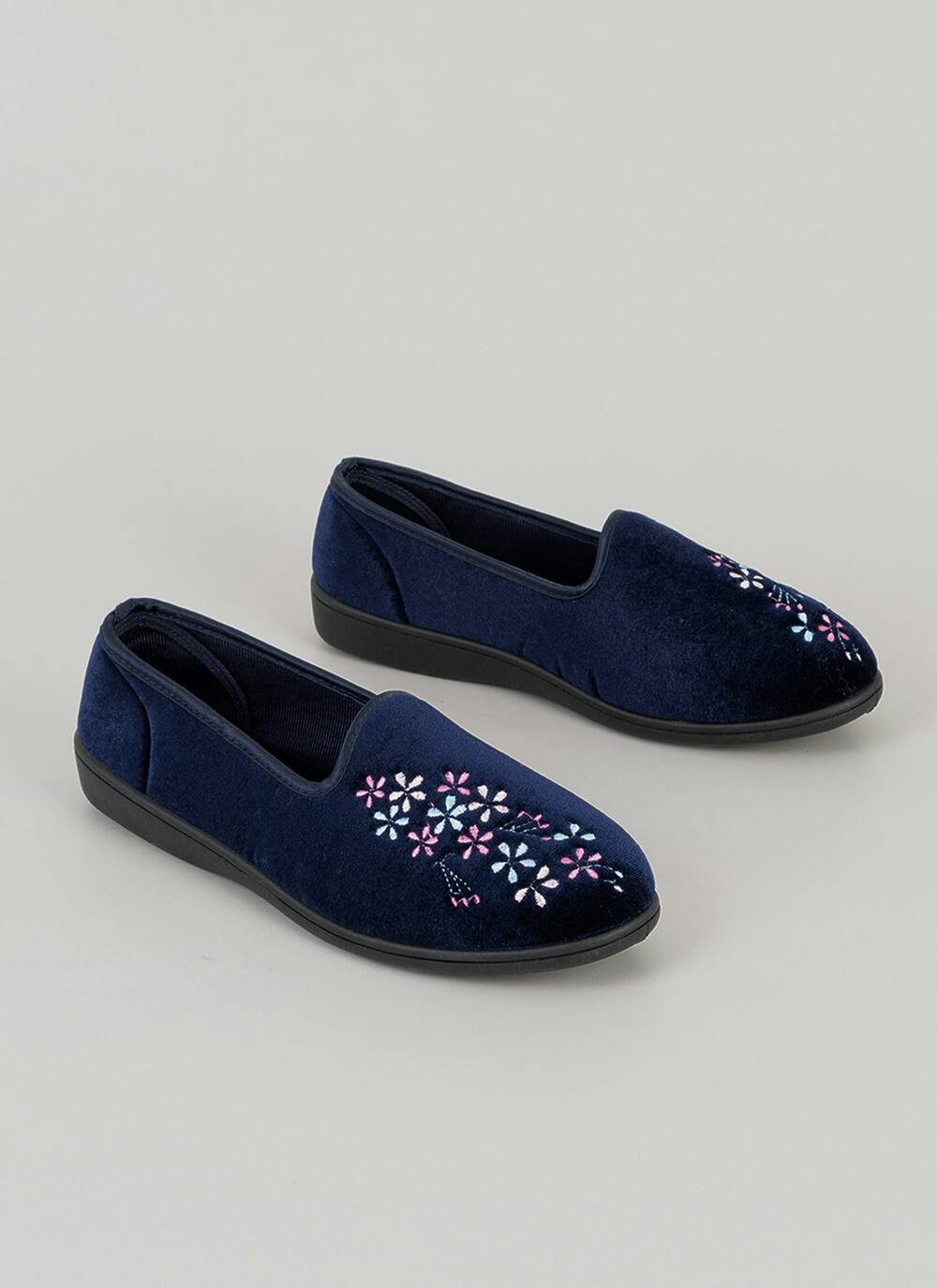  Easy On Embroidered Ballerina Slippers