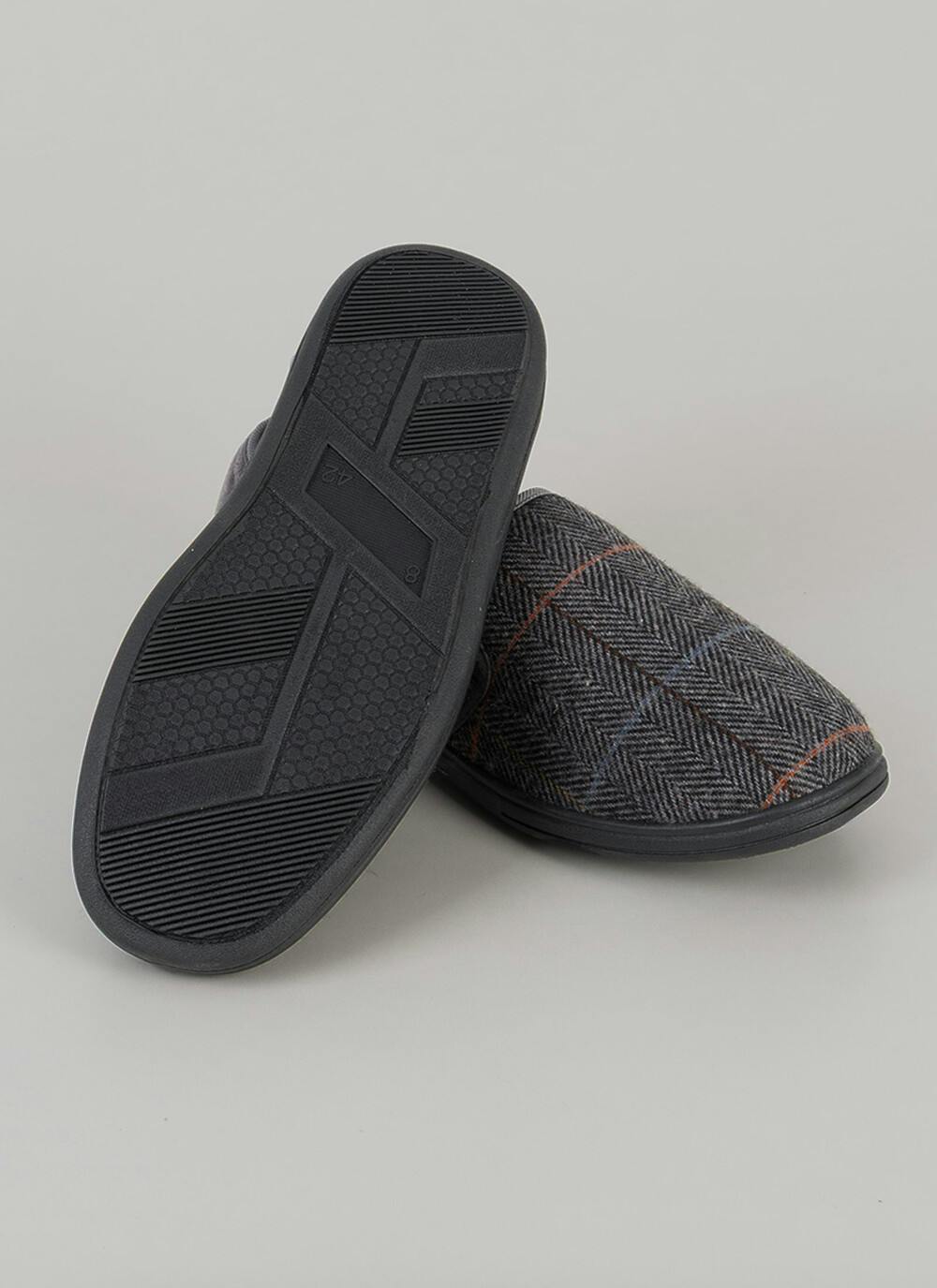  Plush Lined Check Full Slipper
