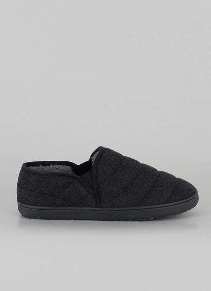  Plush Lined Quilted Full Slipper