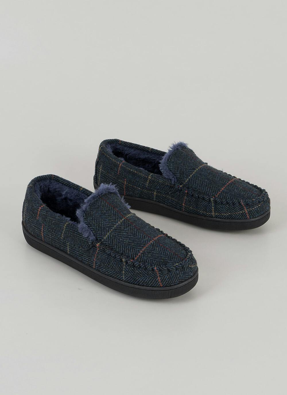  Plush Lined Check Mocassin Slipper
