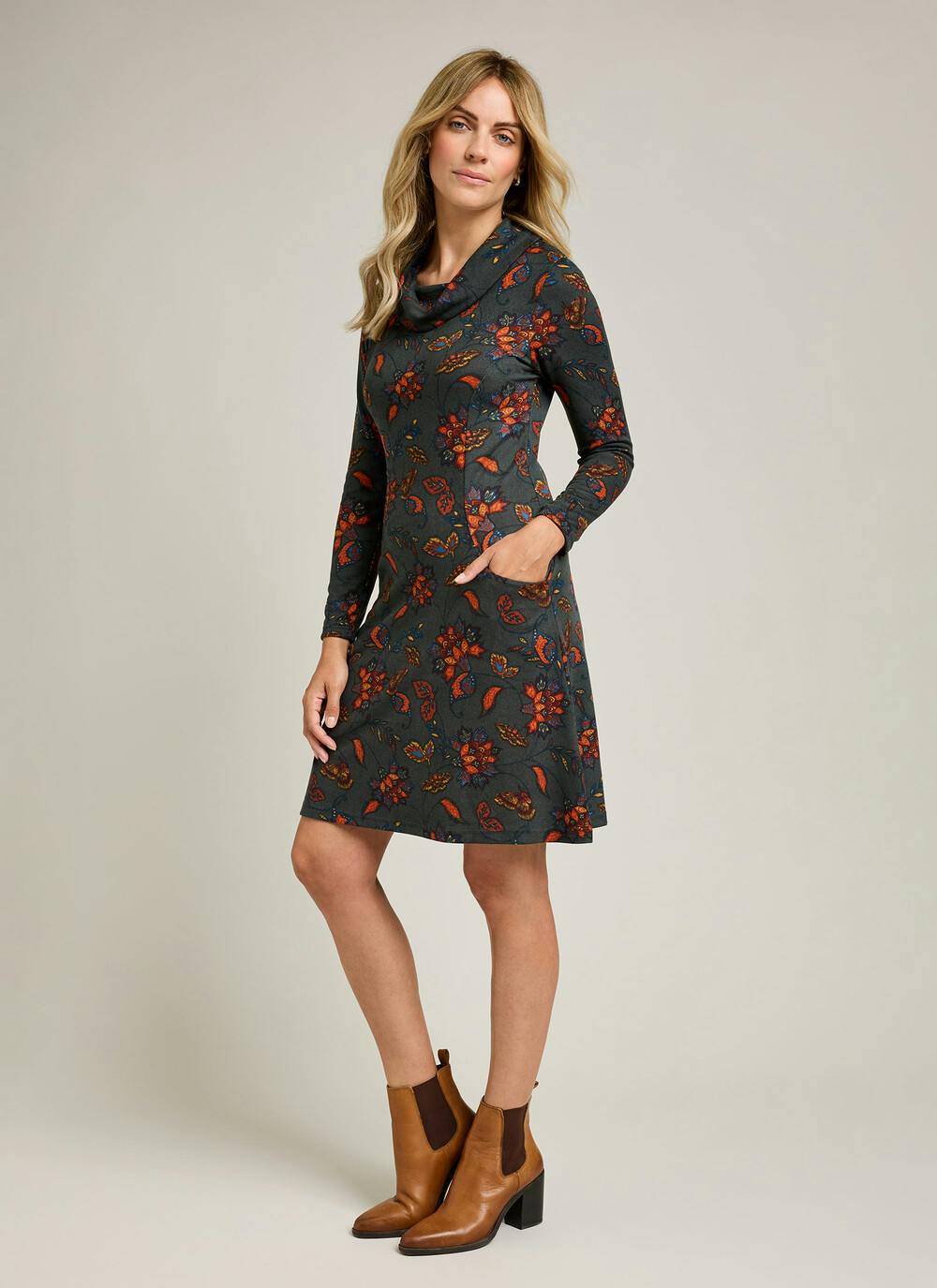  Warm Handle Cowl Neck Printed Dress