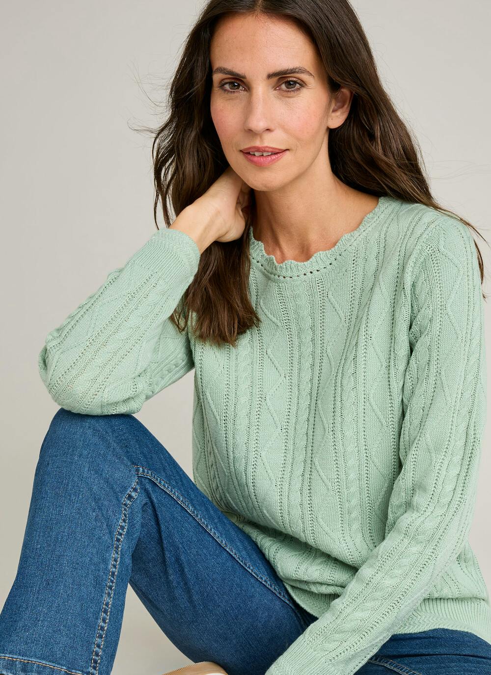  Cable Knit Scallop Edge Crew Neck Jumper