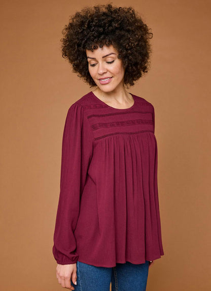  Crochet Panelled Top