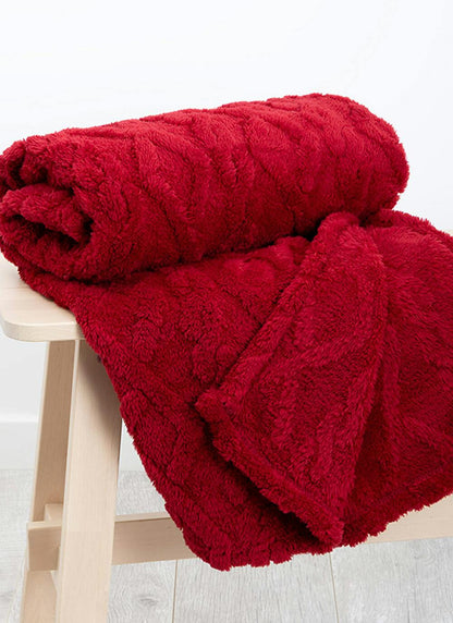  Cable Fleece Red Throw
